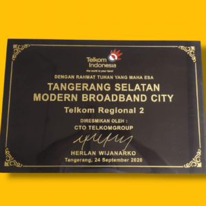 Prasasti Granit Asli Alam